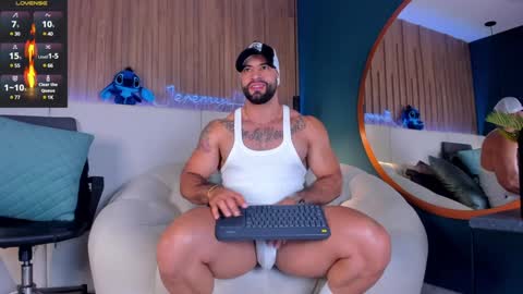 Snapshot of jeremy_harden chatting on January 2025 12:55:01 AM Jeremy online show from January 2025 12:55:01 AM