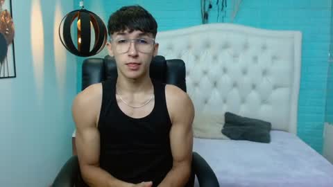 Snapshot of jeremy_job chatting on April 2026 11:37:01 AM Jeremy online show from April 2026 11:37:01 AM