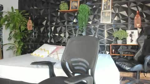 Snapshot of jeremy_wallker chatting on July 2026 06:12:01 PM Jeremy online show from July 2026 06:12:01 PM