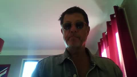 jerflor online show from February 2026 12:17:01 PM