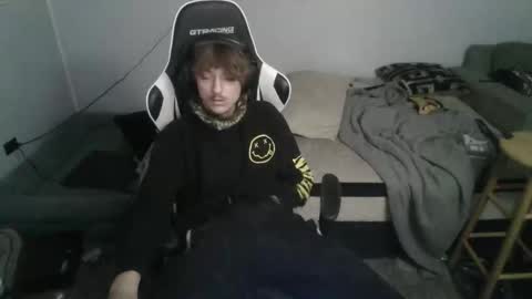 jerimiahslhong online show from November 2025 02:55:02 AM