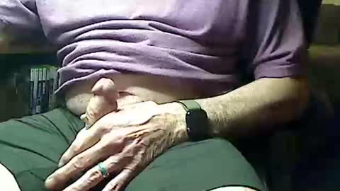 Snapshot of jerksnsquirts chatting on October 2025 02:25:02 AM jerksnsquirts online show from October 2025 02:25:02 AM