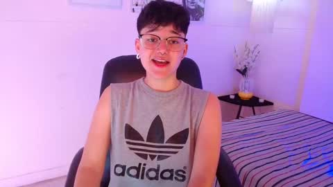 jero harper1 online show from September 2025 02:43:01 PM