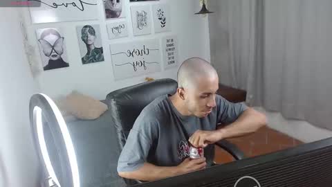 jerry_cock online show from October 2025 09:37:01 PM