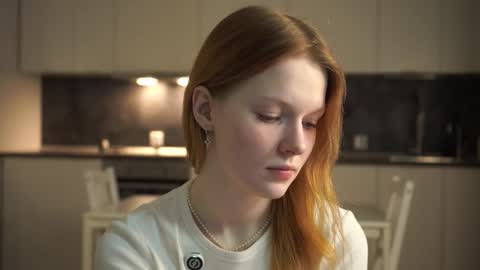 Snapshot of jerrybenear chatting on October 2025 03:42:01 PM Molly online show from October 2025 03:42:01 PM