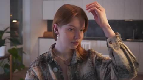 Snapshot of jerrybenear chatting on December 2025 03:05:01 PM Molly online show from December 2025 03:05:01 PM