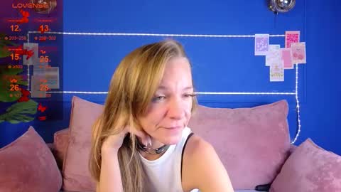jesica_moon_peachy online show from September 2025 02:15:02 AM