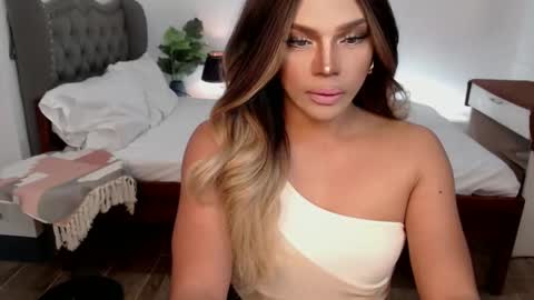 Snapshot of jesie_hot69 chatting on January 2025 06:02:02 AM jesie_hot69 online show from January 2025 06:02:02 AM