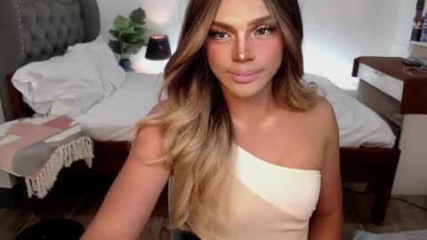 Snapshot of jesie_hot69 chatting on January 2025 09:13:02 AM jesie_hot69 online show from January 2025 09:13:02 AM