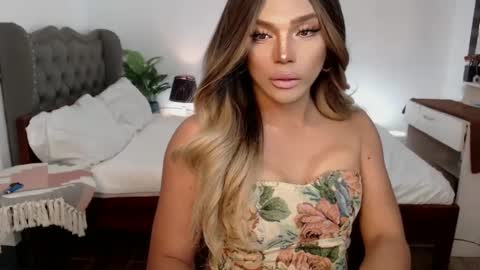 Snapshot of jesie_hot69 chatting on January 2025 10:51:02 AM jesie_hot69 online show from January 2025 10:51:02 AM