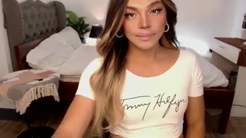 Snapshot of jesie_hot69 chatting on January 2025 09:39:01 AM jesie_hot69 online show from January 2025 09:39:01 AM