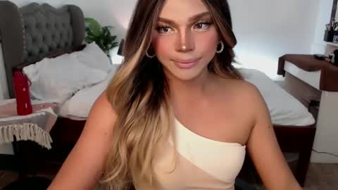 Snapshot of jesie_hot69 chatting on January 2025 06:24:01 PM jesie_hot69 online show from January 2025 06:24:01 PM