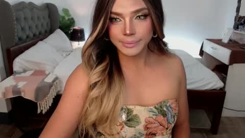 Snapshot of jesie_hot69 chatting on January 2025 10:48:01 AM jesie_hot69 online show from January 2025 10:48:01 AM