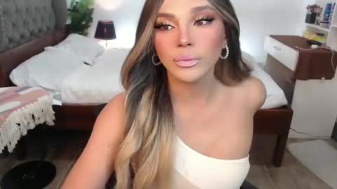 Snapshot of jesie_hot69 chatting on March 2025 12:47:01 PM jesie_hot69 online show from March 2025 12:47:01 PM