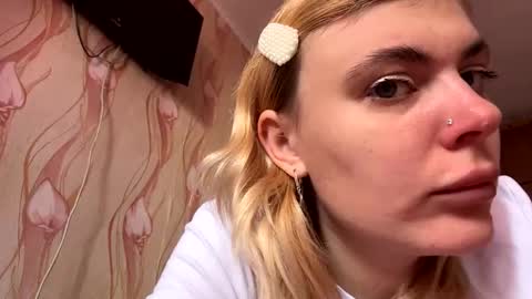 JeslyNomert online show from October 2025 07:36:03 AM
