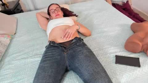 jessica herreraToday I will be your devil and you my victim online show from September 2025 10:54:01 PM