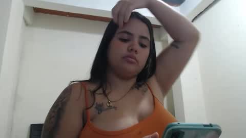 Snapshot of jess_beauty chatting on November 2025 11:40:01 PM jess beauty online show from November 2025 11:40:01 PM