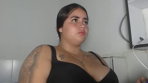 Snapshot of jess_beauty chatting on April 2026 03:53:01 AM jess beauty online show from April 2026 03:53:01 AM