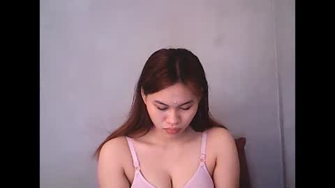 Snapshot of jessa_21 chatting on February 2025 02:04:01 AM jessa_21 online show from February 2025 02:04:01 AM