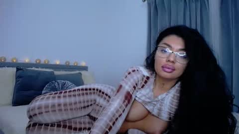 Snapshot of jessebella chatting on February 2025 12:35:01 AM jesse online show from February 2025 12:35:01 AM