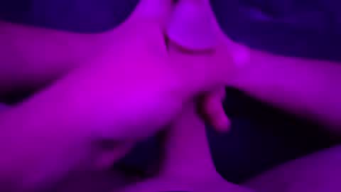 jesseboyy online show from November 2025 03:53:02 AM