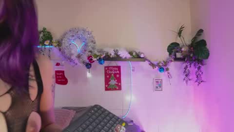 Jessi Alex online show from December 2025 11:05:01 AM