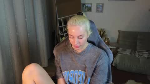 Jessy online show from January 2025 06:53:02 AM