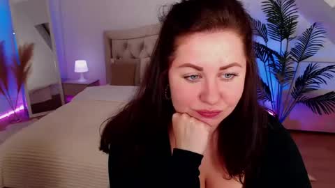jessicaevanse online show from July 2026 10:52:02 AM