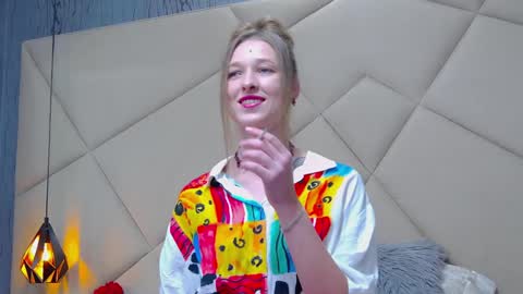 Snapshot of jessicagibson chatting on January 2025 01:47:01 PM Jessica online show from January 2025 01:47:01 PM