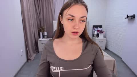 JESSICA online show from December 2024 07:00:01 AM