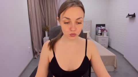 JESSICA online show from January 2025 09:57:01 AM