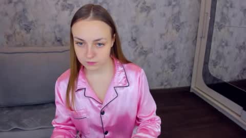 JESSICA online show from February 2025 10:00:02 AM