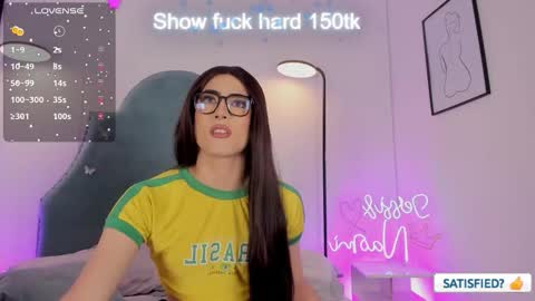 Snapshot of jessicameron chatting on March 2026 06:07:02 AM JESSI AND NAOMI online show from March 2026 06:07:02 AM