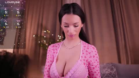 Snapshot of jessicaverse chatting on March 2026 04:45:02 AM Jess online show from March 2026 04:45:02 AM