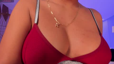 Snapshot of jessicawilliams1 chatting on October 2025 09:43:02 AM JESS online show from October 2025 09:43:02 AM