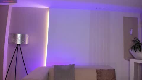 Snapshot of jessicawilliams1 chatting on November 2025 09:37:02 AM JESS online show from November 2025 09:37:02 AM