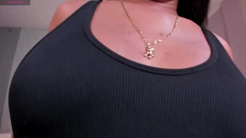 Snapshot of jessicawilliams1 chatting on December 2025 09:40:01 AM JESS online show from December 2025 09:40:01 AM