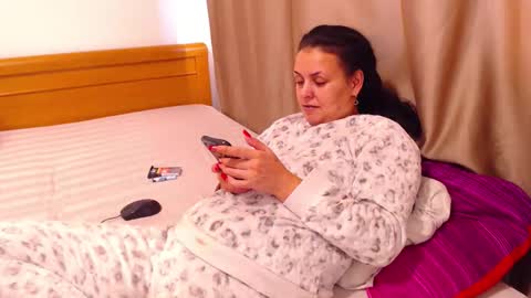 Snapshot of jessiestar3 chatting on February 2026 06:22:01 AM jessiestar3 online show from February 2026 06:22:01 AM