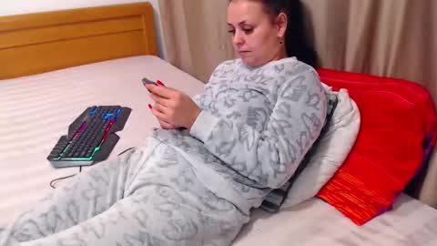 Snapshot of jessiestar3 chatting on February 2026 07:54:02 PM jessiestar3 online show from February 2026 07:54:02 PM