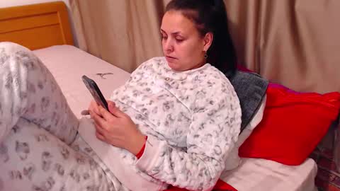 Snapshot of jessiestar3 chatting on March 2026 08:37:01 PM jessiestar3 online show from March 2026 08:37:01 PM