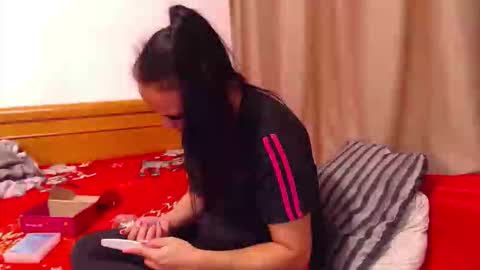 jessiestar3 online show from March 2026 02:04:02 AM