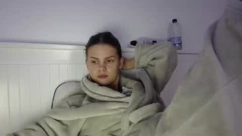 jessieryan online show from October 2025 05:21:02 AM