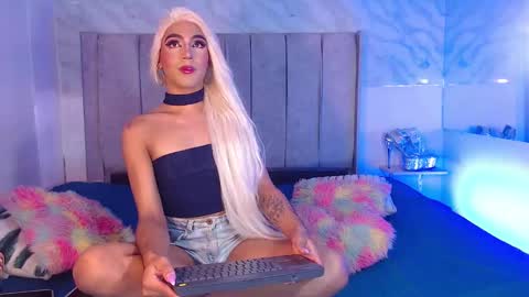 JESS online show from December 2024 02:41:02 AM