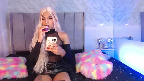 JESS online show from January 2025 09:47:02 PM