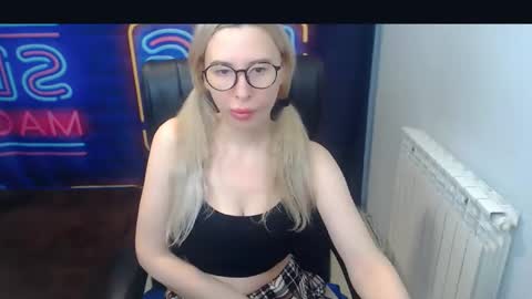 Snapshot of jessikaalba chatting on January 2025 07:56:02 PM Victoria online show from January 2025 07:56:02 PM