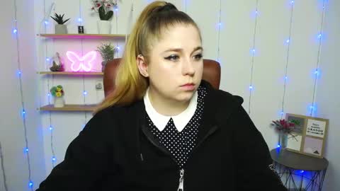 Snapshot of jessikadaniels chatting on January 2025 07:22:01 AM Jess online show from January 2025 07:22:01 AM