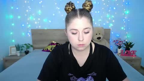 Snapshot of jessikadaniels chatting on January 2025 07:15:01 AM Jess online show from January 2025 07:15:01 AM