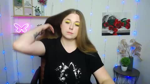 Snapshot of jessikadaniels chatting on March 2025 10:24:02 AM Jess online show from March 2025 10:24:02 AM