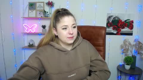 Snapshot of jessikadaniels chatting on March 2025 07:03:01 AM Jess online show from March 2025 07:03:01 AM