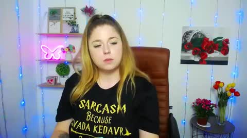 Snapshot of jessikadaniels chatting on March 2025 10:16:02 AM Jess online show from March 2025 10:16:02 AM